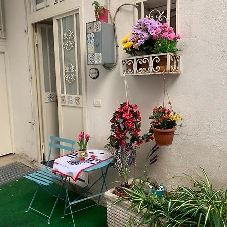 Reginella Holiday Home Неаполь Экстерьер фото